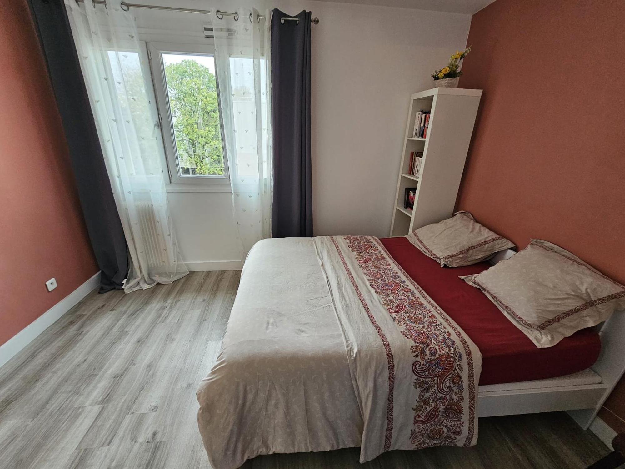 Appartamento Charmant pied-à-terre entre Paris et Disneyland - RER A et E Villiers-sur-Marne Esterno foto